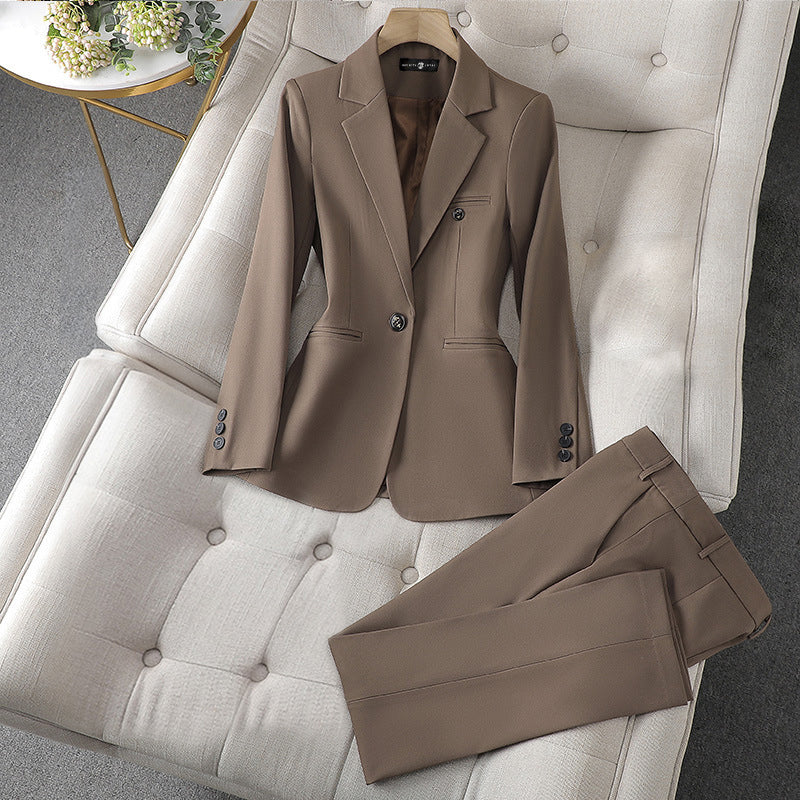 Lignée Élégante – Blazer Ensemble