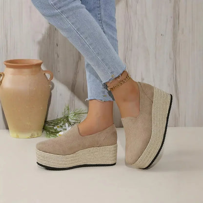 Zelora Rise Platform Sandals